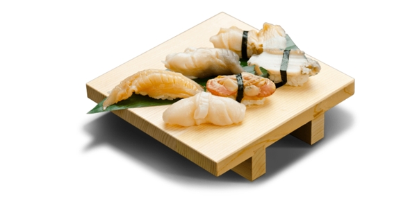 一盘美味食物寿司鱼肉大米海带