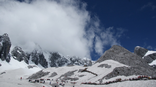 云龙雪山