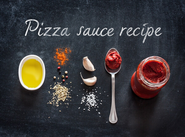 披萨蘸酱与香料图片
