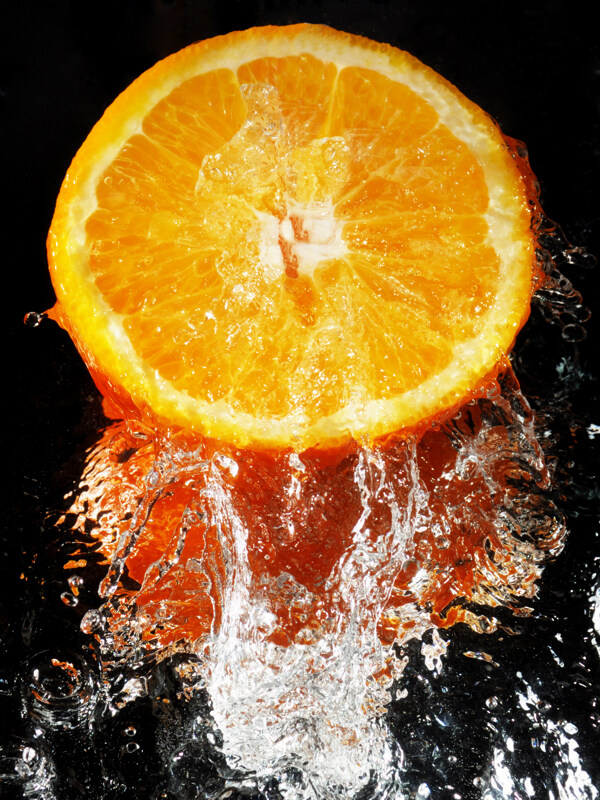 动感水花水滴柠檬桔子图片