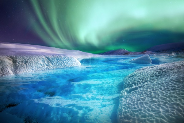 北极光雪夜景观8k图素材壁纸