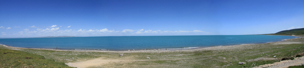 青海湖全景